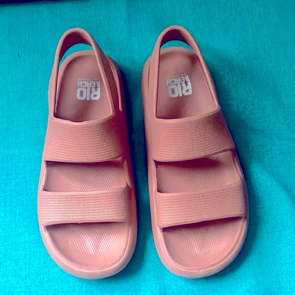 Rio beach slides - Picture 3 of 6